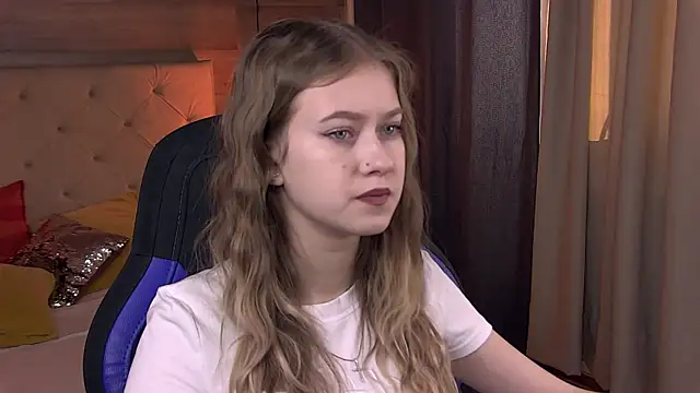 EveMundie online show from 02/21/25, 09:24