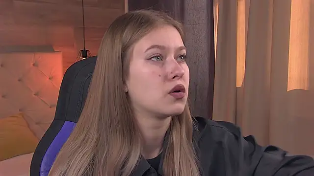 EveMundie online show from 02/22/25, 09:23