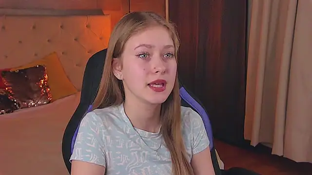 EveMundie online show from 03/12/25, 03:40