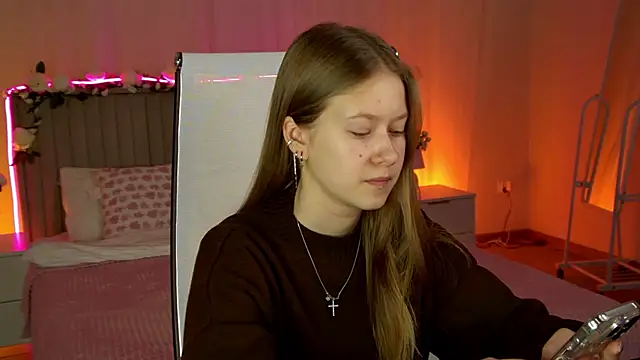 EveMundie online show from 02/12/26, 06:30