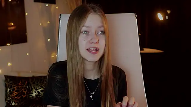 EveMundie online show from 03/25/26, 06:30