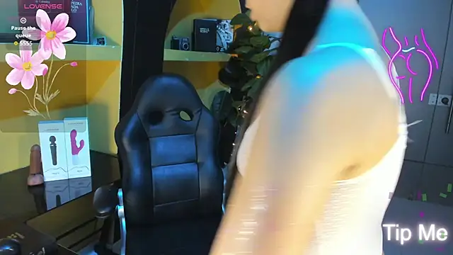 Snapshot of IvanaWatson chatting on 09/14/25, 03:49 IvanaWatson online show from 09/14/25, 03:49