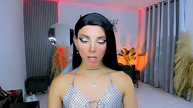 nilam valker online show from 11/16/25, 12:38