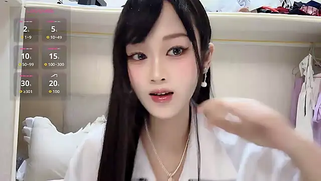 yueyue2003 online show from 06/16/26, 12:30