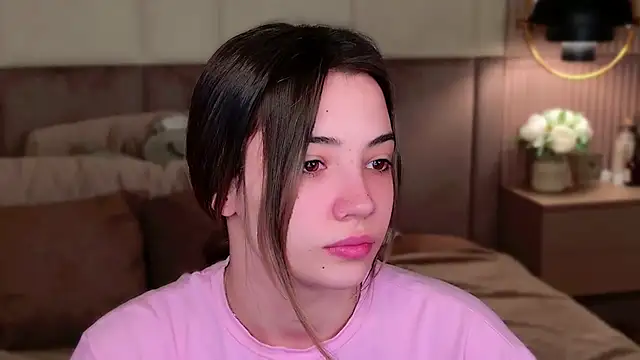 Snapshot of Alice_Deleon chatting on 03/01/25, 09:26 Alice Deleon online show from 03/01/25, 09:26