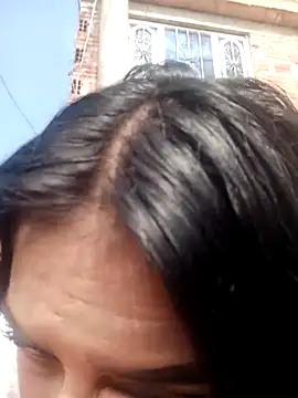 Snapshot of Emily_sharlot chatting on 03/08/25, 02:08 Emily sharlot online show from 03/08/25, 02:08