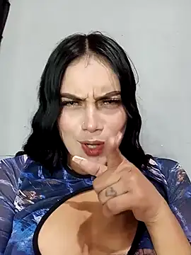 Snapshot of Emily_sharlot chatting on 03/13/25, 03:54 Emily sharlot online show from 03/13/25, 03:54