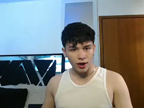 Smith boy 25 online show from 02/22/25, 08:42