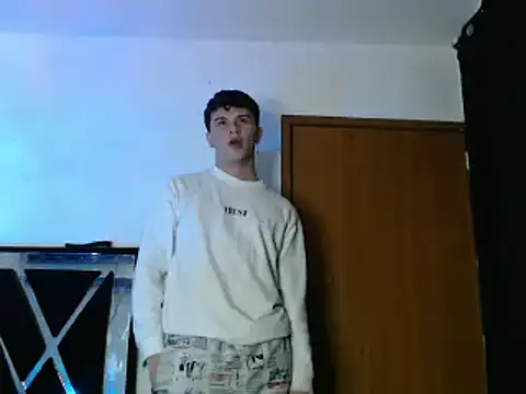 Smith boy 25 online show from 03/13/25, 01:21