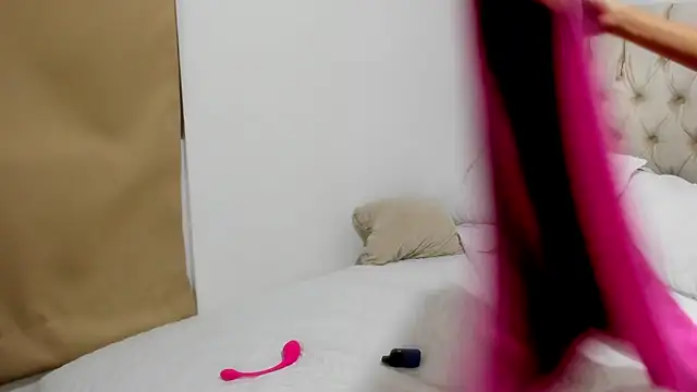 Hotcouple1 Xx online show from 03/11/25, 05:38