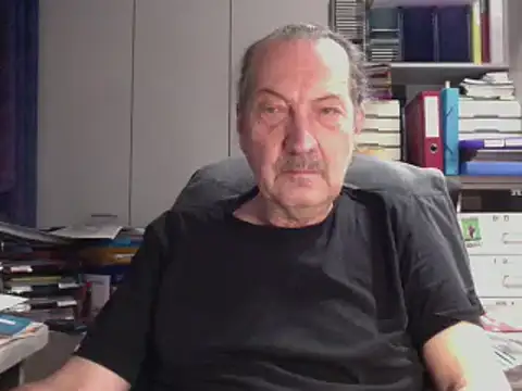 HMStraps01 online show from 01/27/25, 05:26