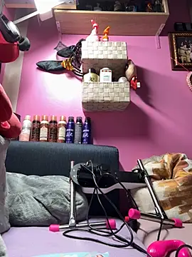 sexymelli18 online show from 10/26/25, 06:25