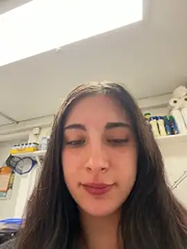 sexymelli18 online show from 05/11/26, 07:14