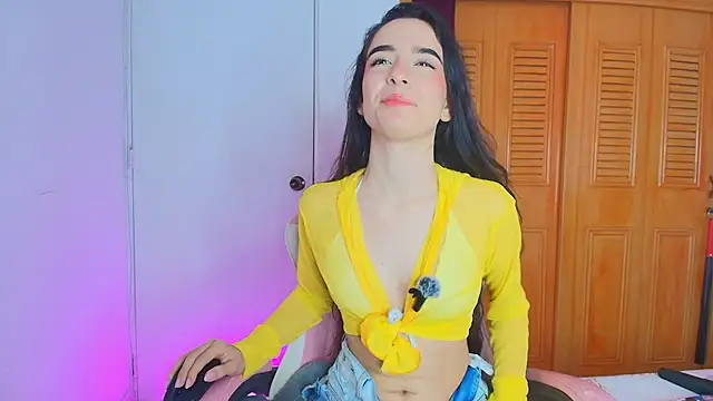 Peach Rose  online show from 10/12/25, 07:02