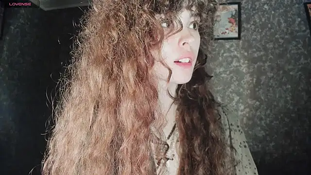 Snapshot of Dizer_clopy chatting on 11/14/25, 08:40 Dizer clopy online show from 11/14/25, 08:40