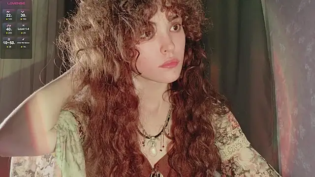 Snapshot of Dizer_clopy chatting on 12/05/25, 08:49 Dizer clopy online show from 12/05/25, 08:49