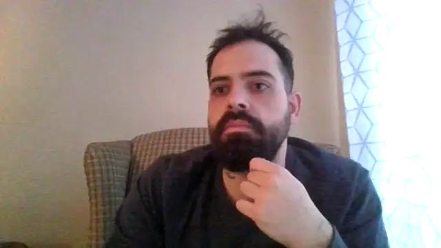 Snapshot of guccititi chatting on 03/15/26, 09:21 guccititi online show from 03/15/26, 09:21