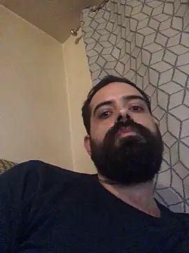 Snapshot of guccititi chatting on 04/11/26, 12:48 guccititi online show from 04/11/26, 12:48