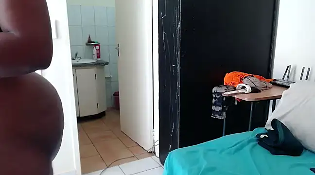 Snapshot of DIVAASS1 chatting on 03/06/25, 08:08 DIVAASS1 online show from 03/06/25, 08:08