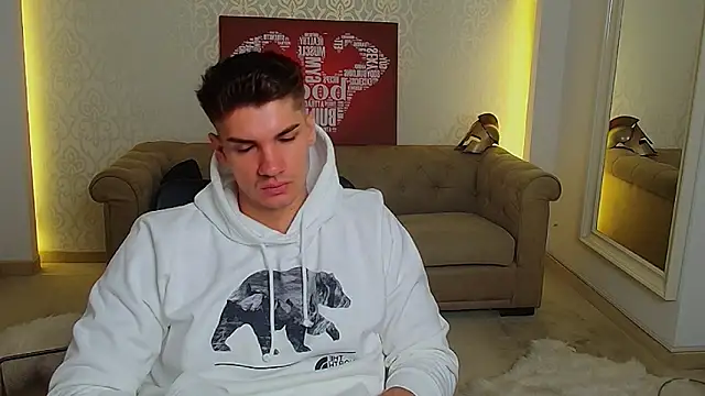 MaxKaiden online show from 09/19/25, 04:47