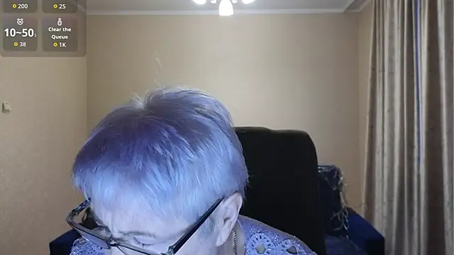 Sandra Snowflake online show from 02/09/26, 04:05