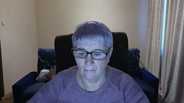 Sandra Snowflake online show from 02/21/26, 04:13