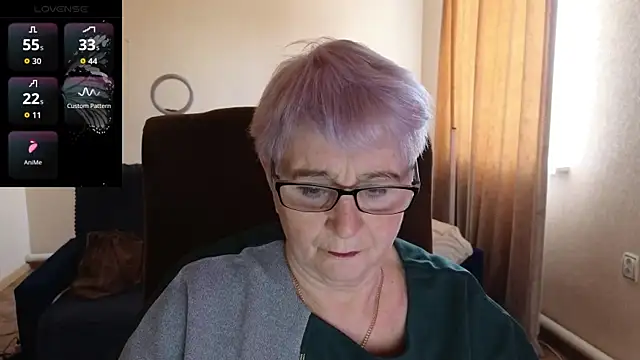 Snapshot of Sandra_Snowflake chatting on 04/17/26, 07:55 Sandra Snowflake online show from 04/17/26, 07:55