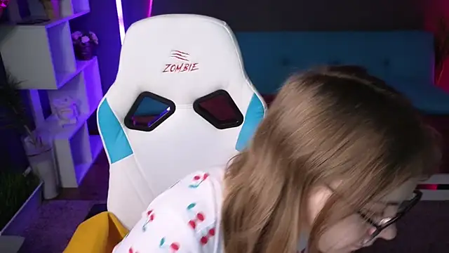 Dyna bae online show from 03/02/25, 04:28