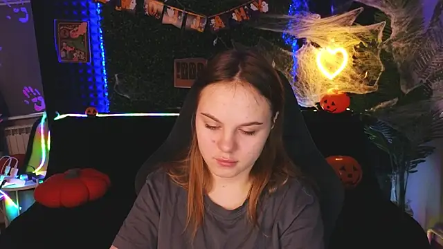 Dyna bae online show from 10/30/25, 01:51