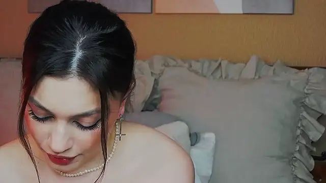 Snapshot of RitaVesper chatting on 01/08/26, 06:43 RitaVesper online show from 01/08/26, 06:43