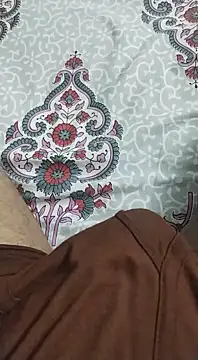 desi pb02 online show from 02/25/25, 01:17