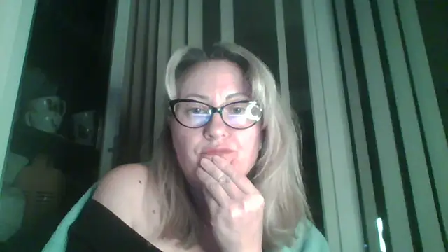 Mary888x online show from 02/21/25, 09:32