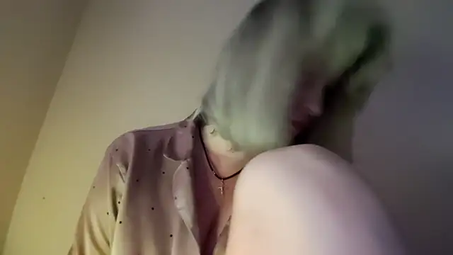 Mary888x online show from 09/18/25, 03:36