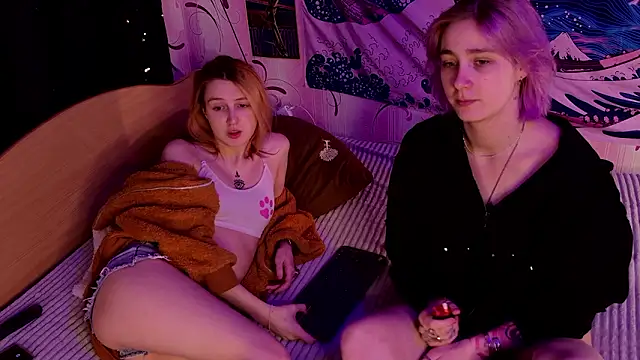 Snapshot of aishiro chatting on 03/04/26, 04:35 aishiro online show from 03/04/26, 04:35