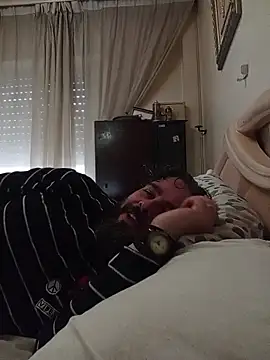 Snapshot of serpensy chatting on 10/10/25, 02:49 serpensy online show from 10/10/25, 02:49