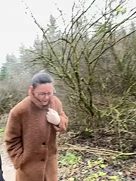 AvaFlowers6 online show from 12/17/25, 08:31