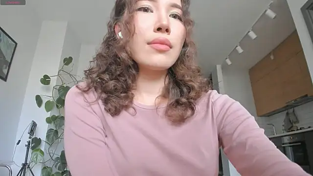 mey baee online show from 10/29/25, 05:31