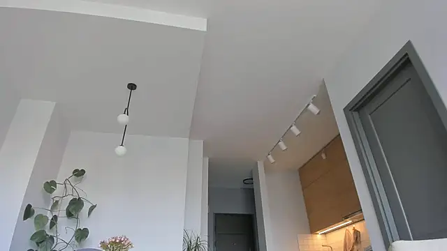 Snapshot of mey_baee chatting on 03/18/26, 08:17 mey baee online show from 03/18/26, 08:17