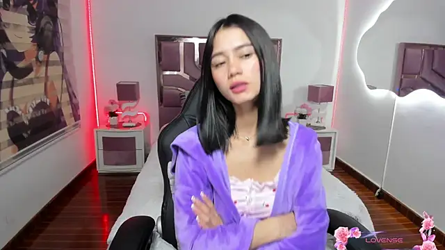 Snapshot of MollyCraft chatting on 03/11/25, 05:46 MollyCraft online show from 03/11/25, 05:46