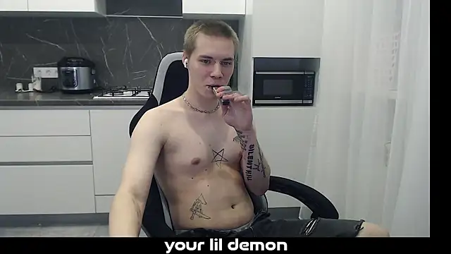 yourlildemon online show from 02/23/26, 07:00