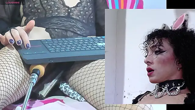 afroditacute15 online show from 02/11/26, 09:09