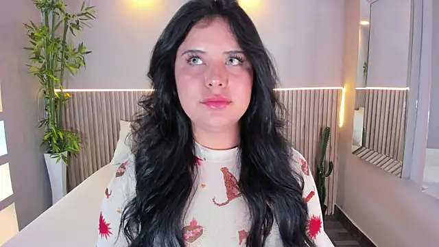 GeorginaReyes online show from 12/19/25, 10:39