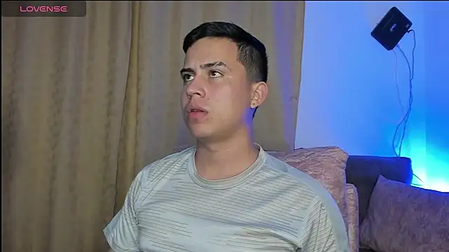 Snapshot of mattiwsmorris_ chatting on 02/27/25, 03:36 mattiwsmorris  online show from 02/27/25, 03:36