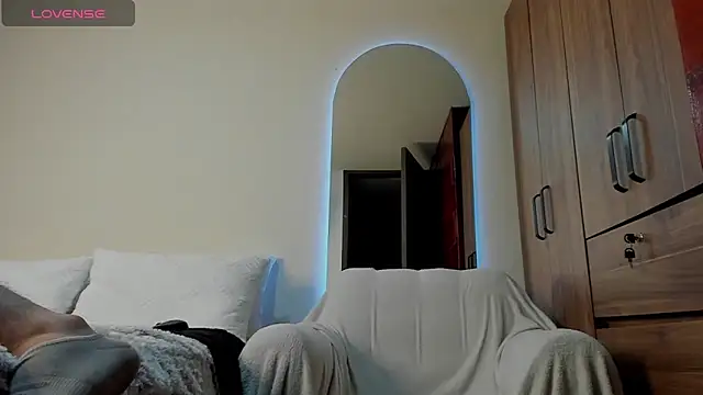 Snapshot of mattiwsmorris_ chatting on 04/22/26, 04:48 mattiwsmorris online show from 04/22/26, 04:48