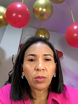 Mrsvictoriaaa online show from 02/18/25, 02:38