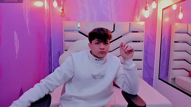 stonne69 online show from 03/05/26, 02:02