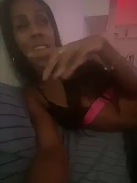 Snapshot of vihtransex chatting on 02/16/25, 11:59 vihtransex online show from 02/16/25, 11:59