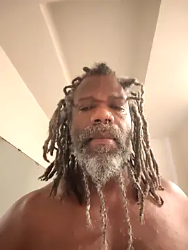Snapshot of KingSlim56 chatting on 02/28/26, 10:11 KingSlim56 online show from 02/28/26, 10:11
