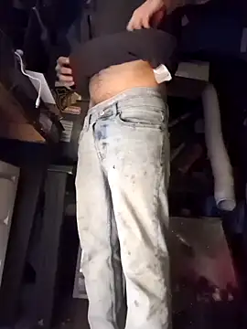 QueenM3 online show from 02/16/25, 08:54