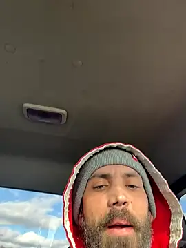 QueenM3 online show from 11/27/25, 07:27